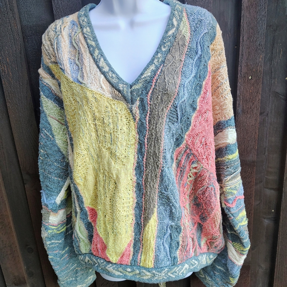 COOGI Classic Multicolor Sweater